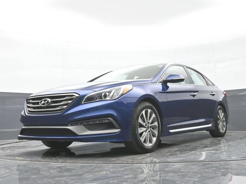 Used 2017 Hyundai Sonata Sport w/ Value Edition Package 02 FWD image 43