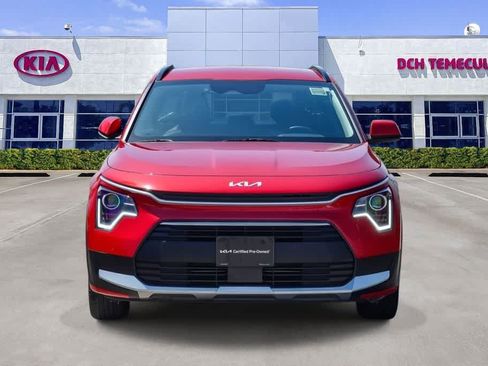 Certified 2024 Kia Niro EX FWD image 2