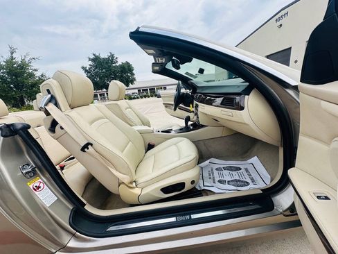 Used 2007 BMW 328i Convertible RWD image 23