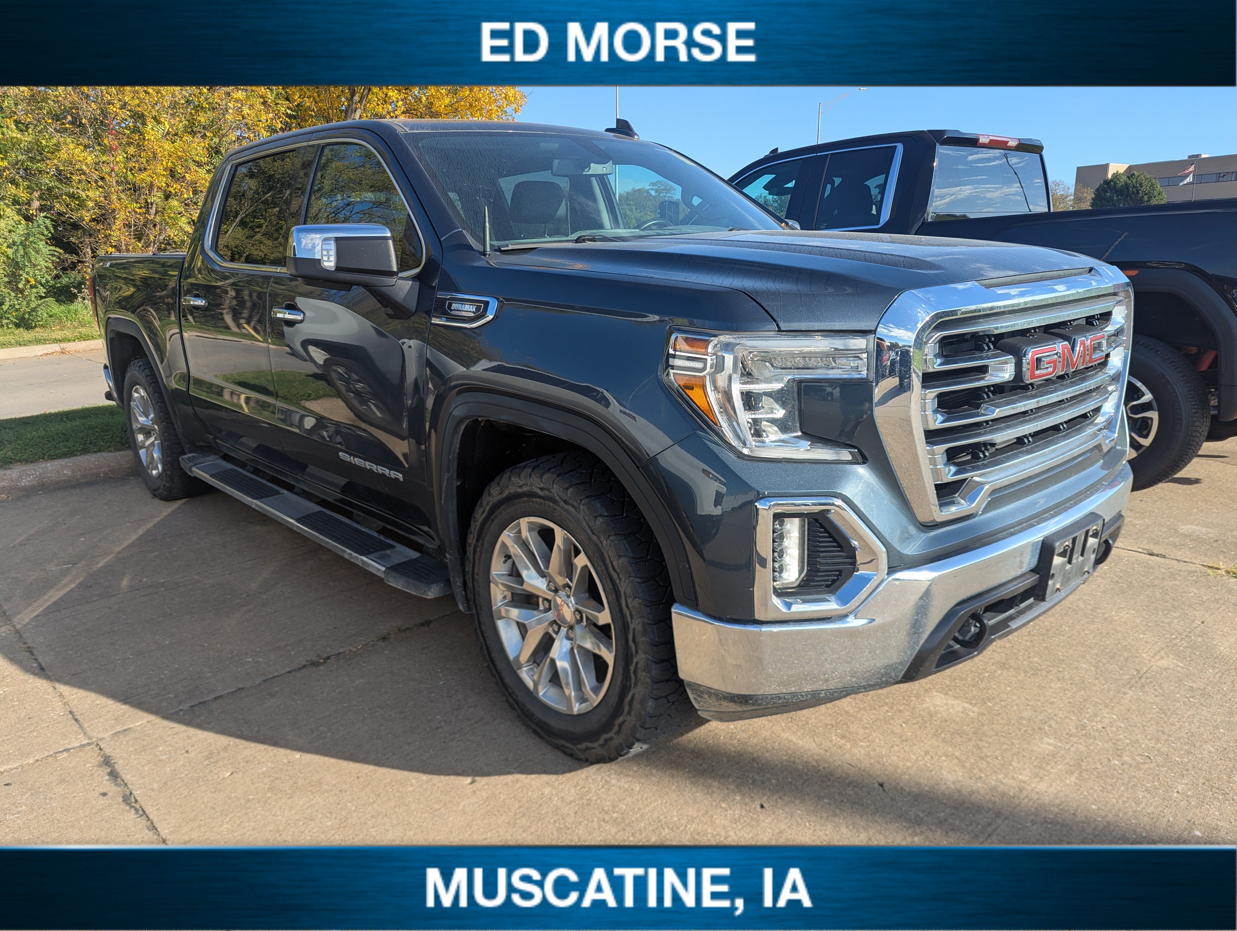 Used 2021 GMC Sierra 1500 SLT w/ SLT Premium Package AWD/4WD image 2