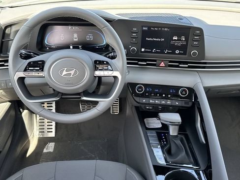 New 2026 Hyundai Elantra SEL Sport Premium FWD image 24