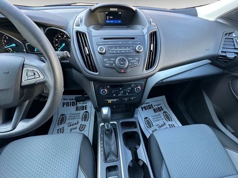 Used 2017 Ford Escape SE image 11