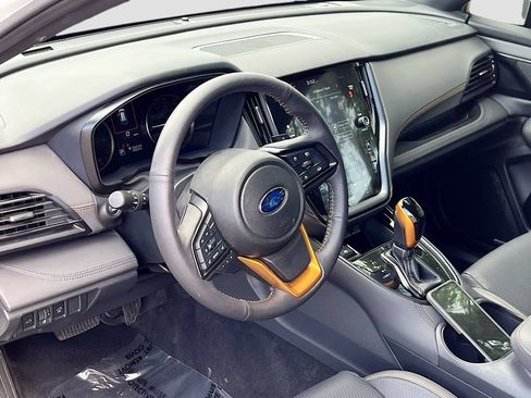 Used 2025 Subaru Outback Wilderness AWD/4WD image 9