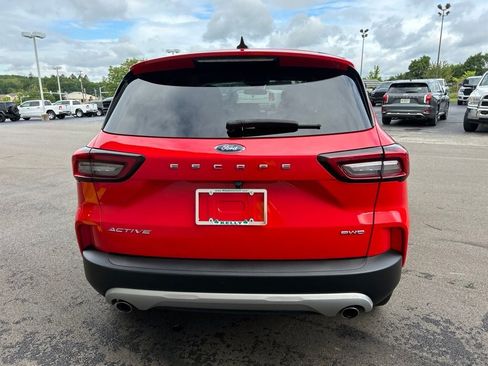 Used 2024 Ford Escape Active AWD/4WD image 5