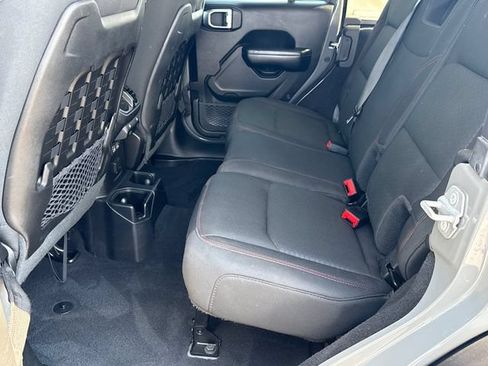 Used 2019 Jeep Wrangler Unlimited Rubicon AWD/4WD image 20