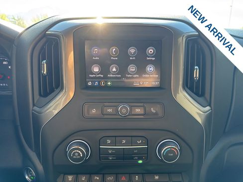 Used 2025 Chevrolet Silverado 2500 Custom w/ Custom Value Package image 23