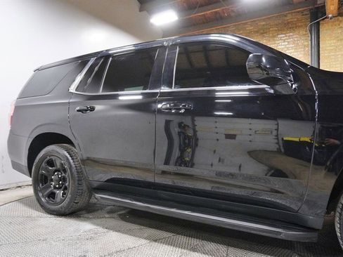 Used 2021 Chevrolet Tahoe 4WD image 9