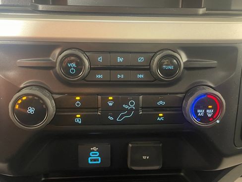 Used 2024 Ford F350 XL w/ XL Chrome Package image 19