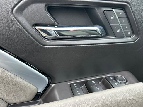 New 2026 Chevrolet Colorado ZR2 w/ Technology Package image 9