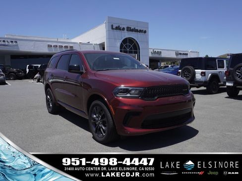 New 2024 Dodge Durango SXT w/ SXT Blacktop Group image 1