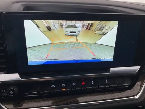 Used 2024 Chevrolet Silverado 1500 LT w/ All Star Edition Plus image 11