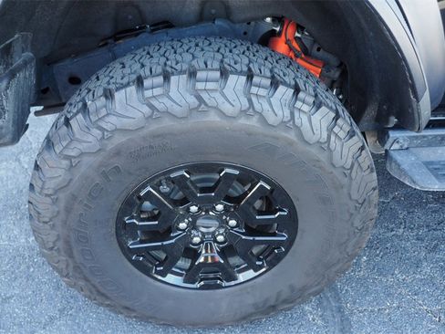 Used 2023 Ford Bronco Raptor image 25