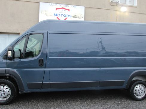 Used 2018 RAM ProMaster 2500 image 5