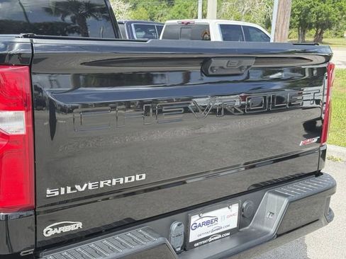 Used 2023 Chevrolet Silverado 1500 RST AWD/4WD image 18