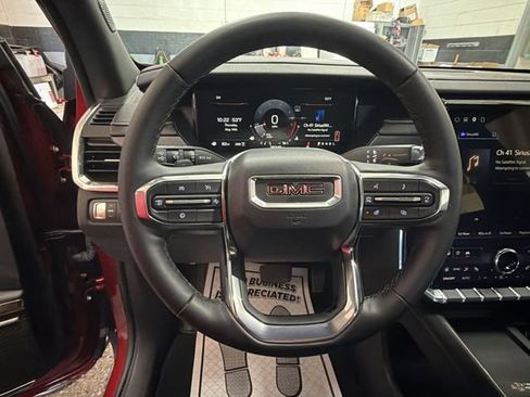 Certified 2024 GMC Acadia Elevation w/ Luxury Package AWD/4WD image 14