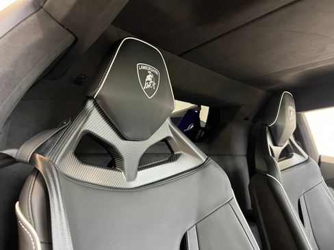 Used 2026 Lamborghini Temerario AWD/4WD image 23