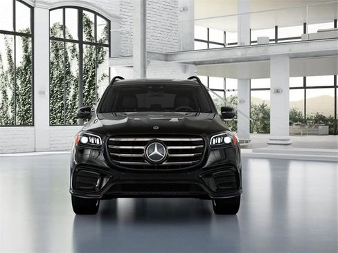 New 2026 Mercedes-Benz GLS 580 4MATIC image 7