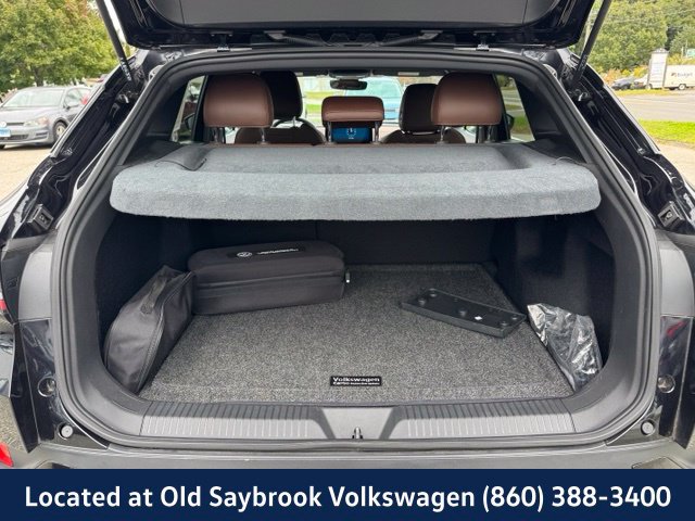 Certified 2023 Volkswagen ID.4 Pro AWD/4WD image 18