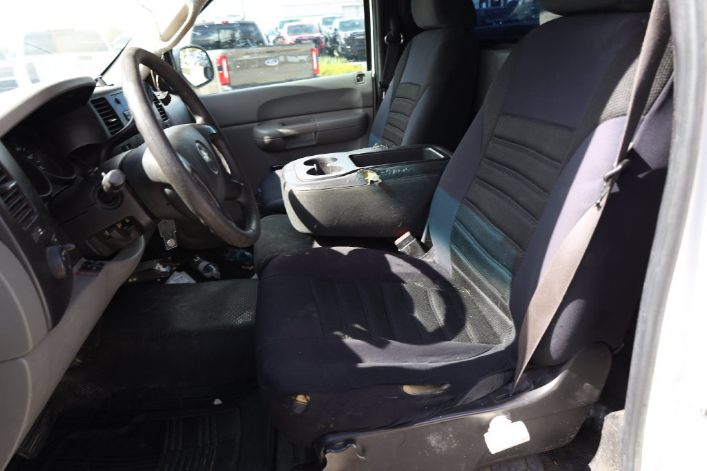 Used 2008 Chevrolet Silverado 1500 W/T RWD image 15