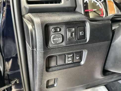 Used 2024 Toyota 4Runner TRD Off-Road Premium w/ Moonroof Package AWD/4WD image 16