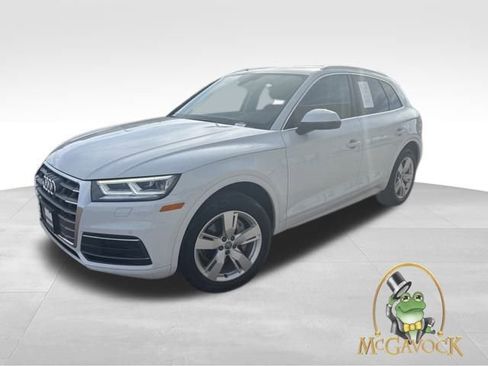 Used 2019 Audi Q5 2.0T Premium Plus w/ Premium Plus Package image 1