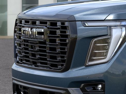 New 2026 GMC Yukon Denali Ultimate AWD/4WD image 13
