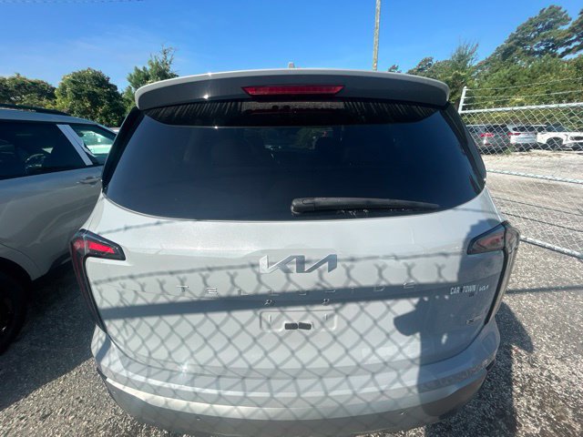 Certified 2023 Kia Telluride EX X-Line AWD/4WD image 4