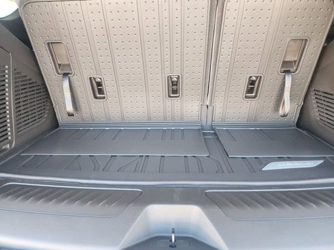 New 2026 Chevrolet Tahoe LS image 21