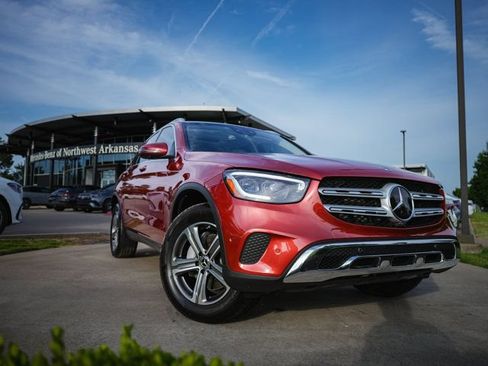 Certified 2022 Mercedes-Benz GLC 300 4MATIC image 2