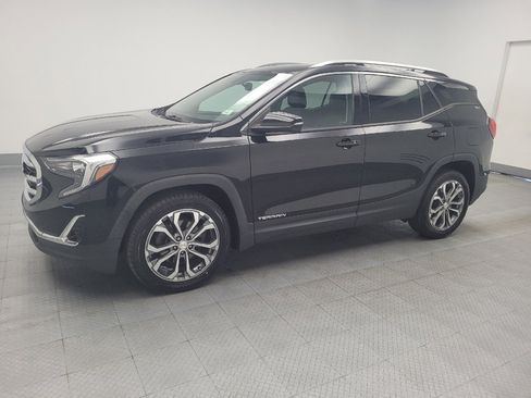 Used 2019 GMC Terrain SLT w/ Preferred Package image 2