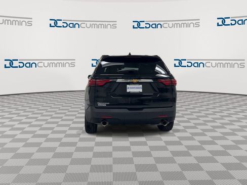 Used 2023 Chevrolet Traverse LS w/ Safety Package image 7