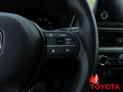 Used 2025 Honda CR-V EX image 15