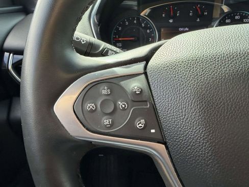 Used 2023 Chevrolet Traverse RS AWD/4WD image 34