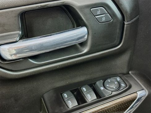 Used 2020 Chevrolet Silverado 1500 RST image 19