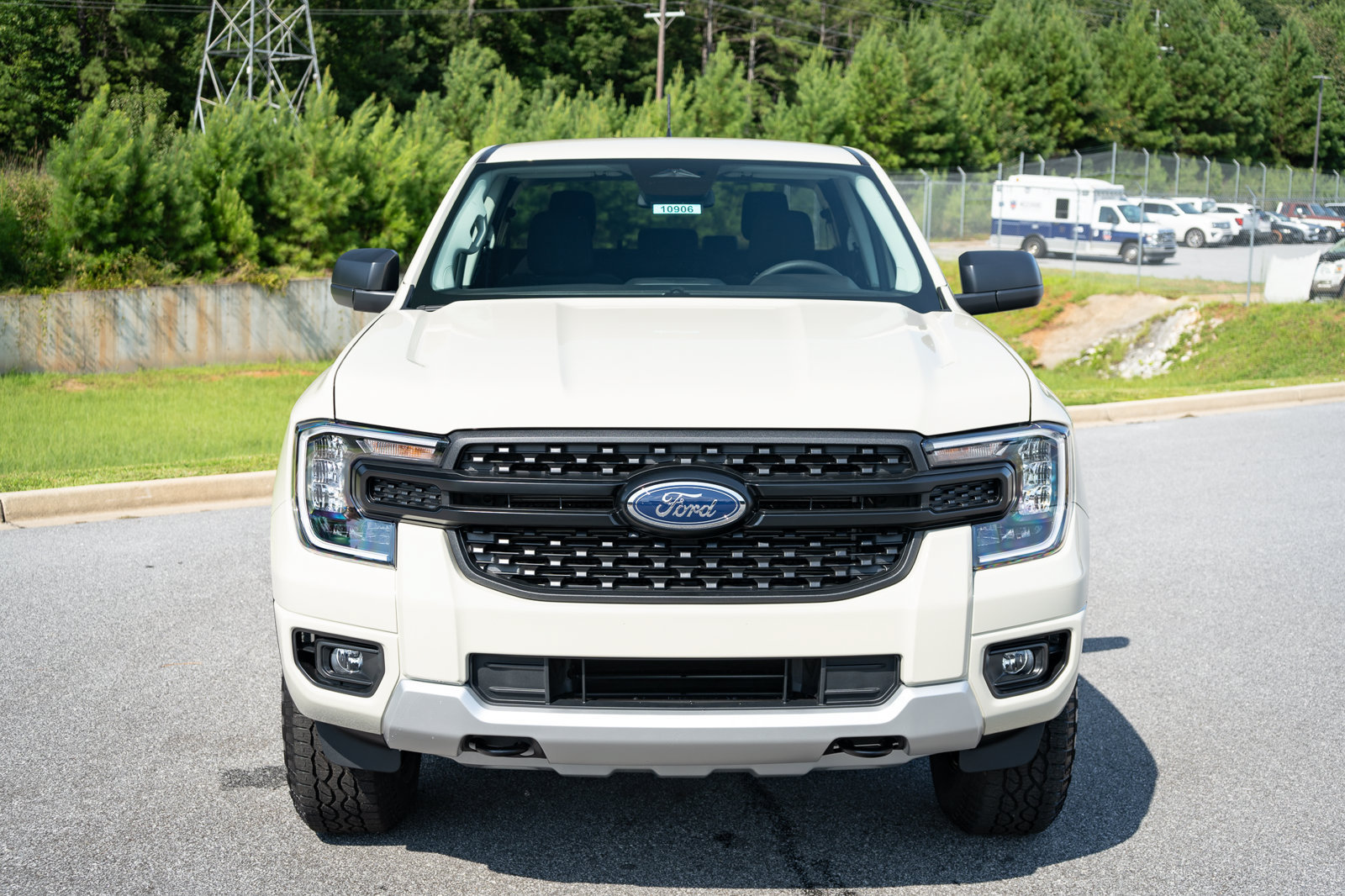 New 2026 Ford Ranger XL w/ FX4 Off-Road Package AWD/4WD image 2