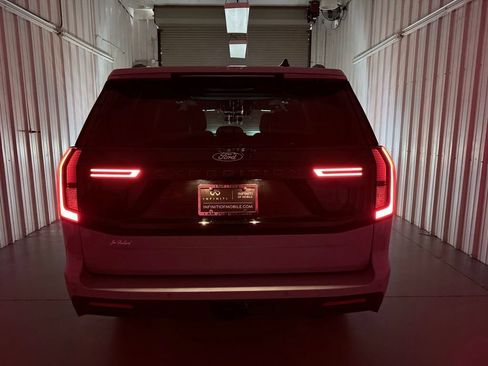 Used 2026 Ford Expedition Tremor AWD/4WD image 9
