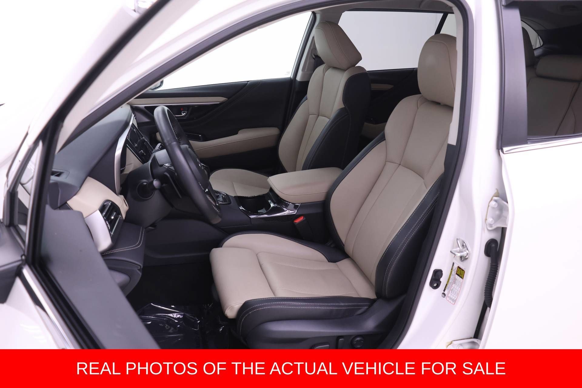 Used 2025 Subaru Outback Limited w/ Popular Package #2 AWD/4WD image 4
