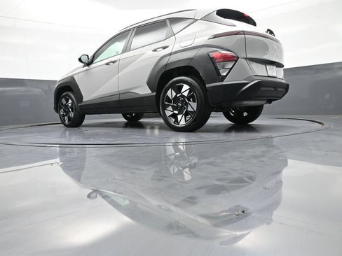 Certified 2025 Hyundai Kona SEL AWD/4WD image 31