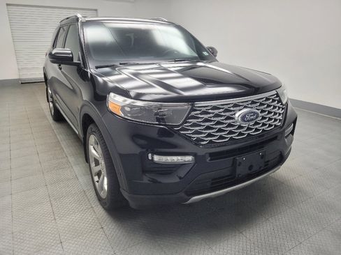 Used 2020 Ford Explorer Platinum AWD/4WD image 13