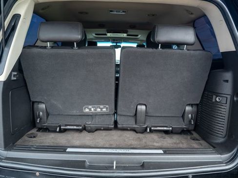 Used 2013 Cadillac Escalade Platinum image 14