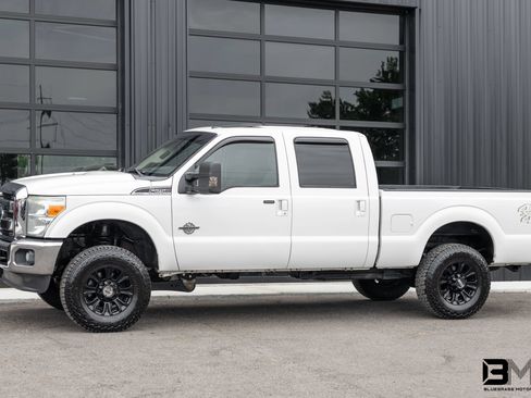 Used 2013 Ford F250 Lariat w/ Lariat Ultimate Pkg AWD/4WD image 3