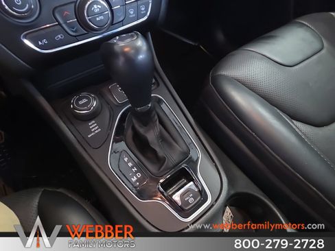 Used 2023 Jeep Cherokee Altitude Lux w/ Lux Elite Package AWD/4WD image 18