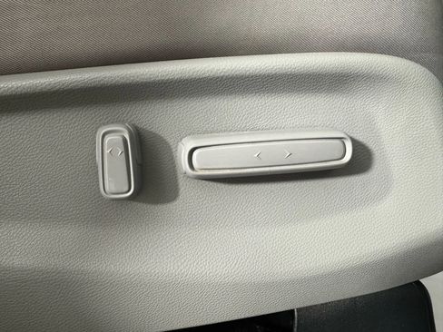 Used 2020 Honda Odyssey LX image 34