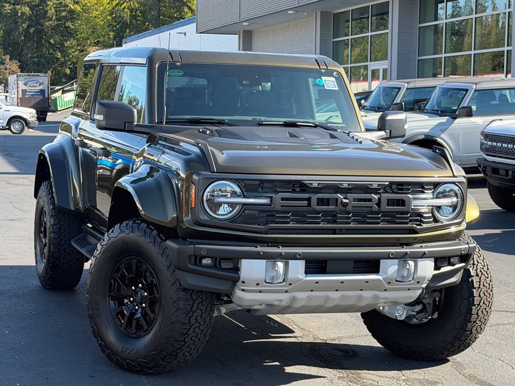 New 2026 Ford Bronco Raptor AWD/4WD image 1