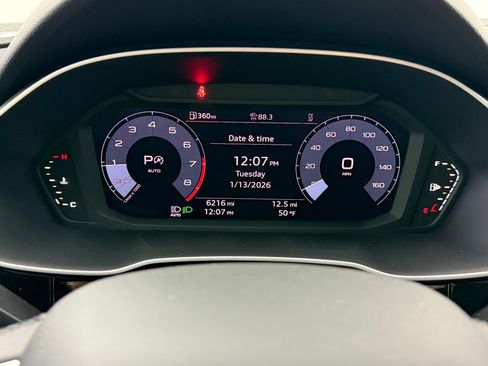 Certified 2025 Audi Q3 2.0T Premium w/ Convenience Package image 23