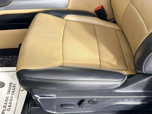 Used 2024 Ford F450 Lariat w/ Camper Package image 19