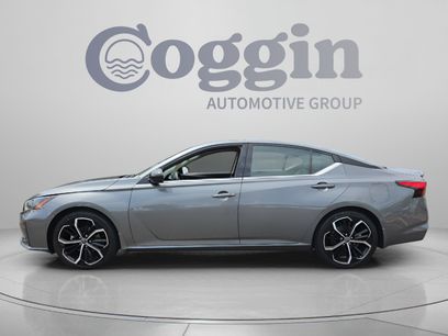 Used 2023 Nissan Altima 2.5 SR