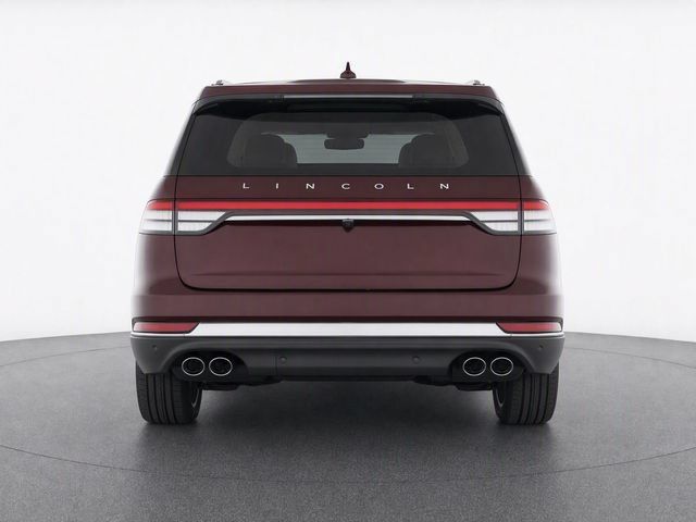 Used 2022 Lincoln Aviator Reserve w/ Equipment Group 201A RWD image 3