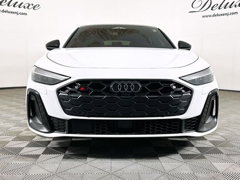 Used 2025 Audi S5 Premium Plus w/ Premium Plus Package AWD/4WD image 2