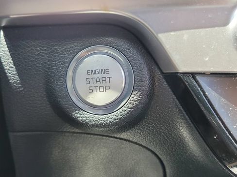 Used 2024 Kia Telluride S w/ S Sunroof Package FWD image 27